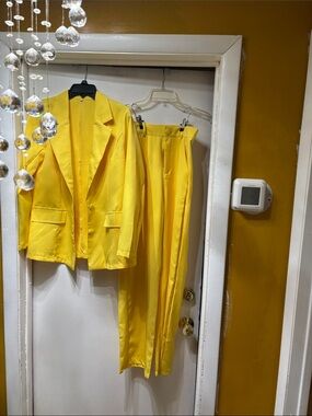 Bright Yellow Wide Leg Pants - SUIT Women's Tailored High-Waist